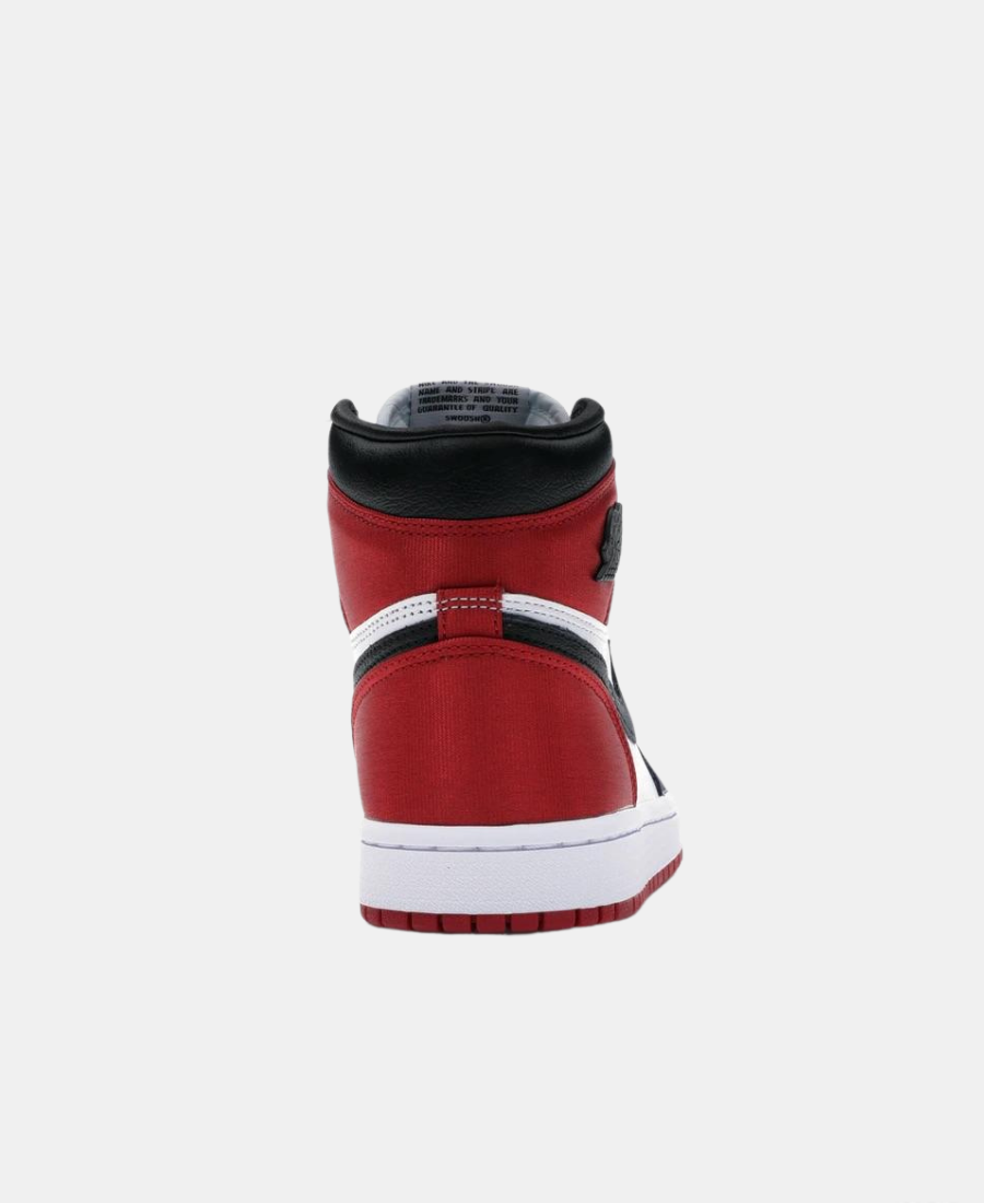 JORDAN 1 RETRO HIGH SATIN BLACK TOE WELLE OFFICIAL